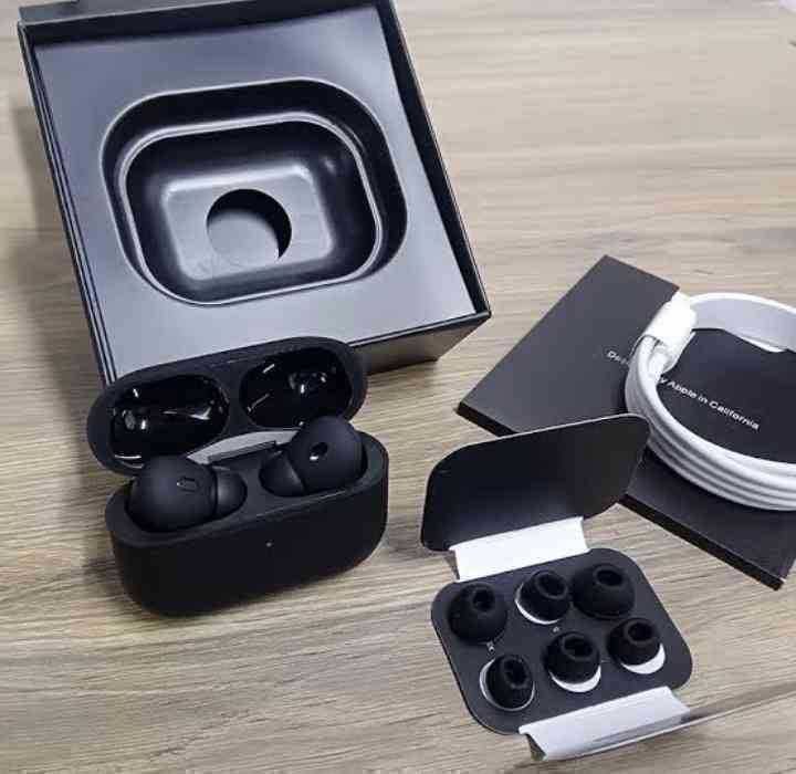 ba166483-8628-4203-ace4-9e68bc6a96ec_nhBVZ8h0 AirPods Pro 2nd Generation with Charging Case (USB-C)